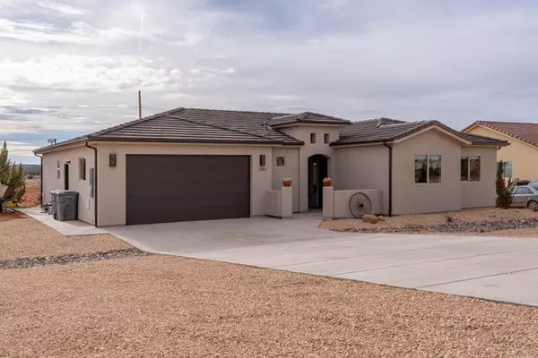 1064 E Manzanita DR, Apple Valley, UT 84737