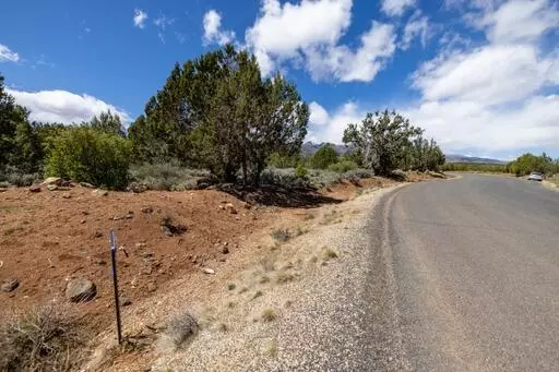 New Harmony, UT 84757,Escalantes Path