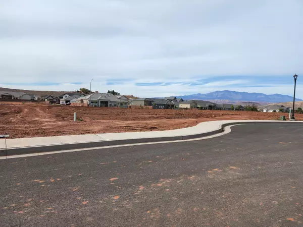 4894 S Ripple RD, Washington, UT 84780