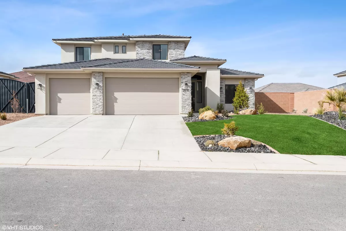 St George, UT 84790,2011 E Mountain Trail DR