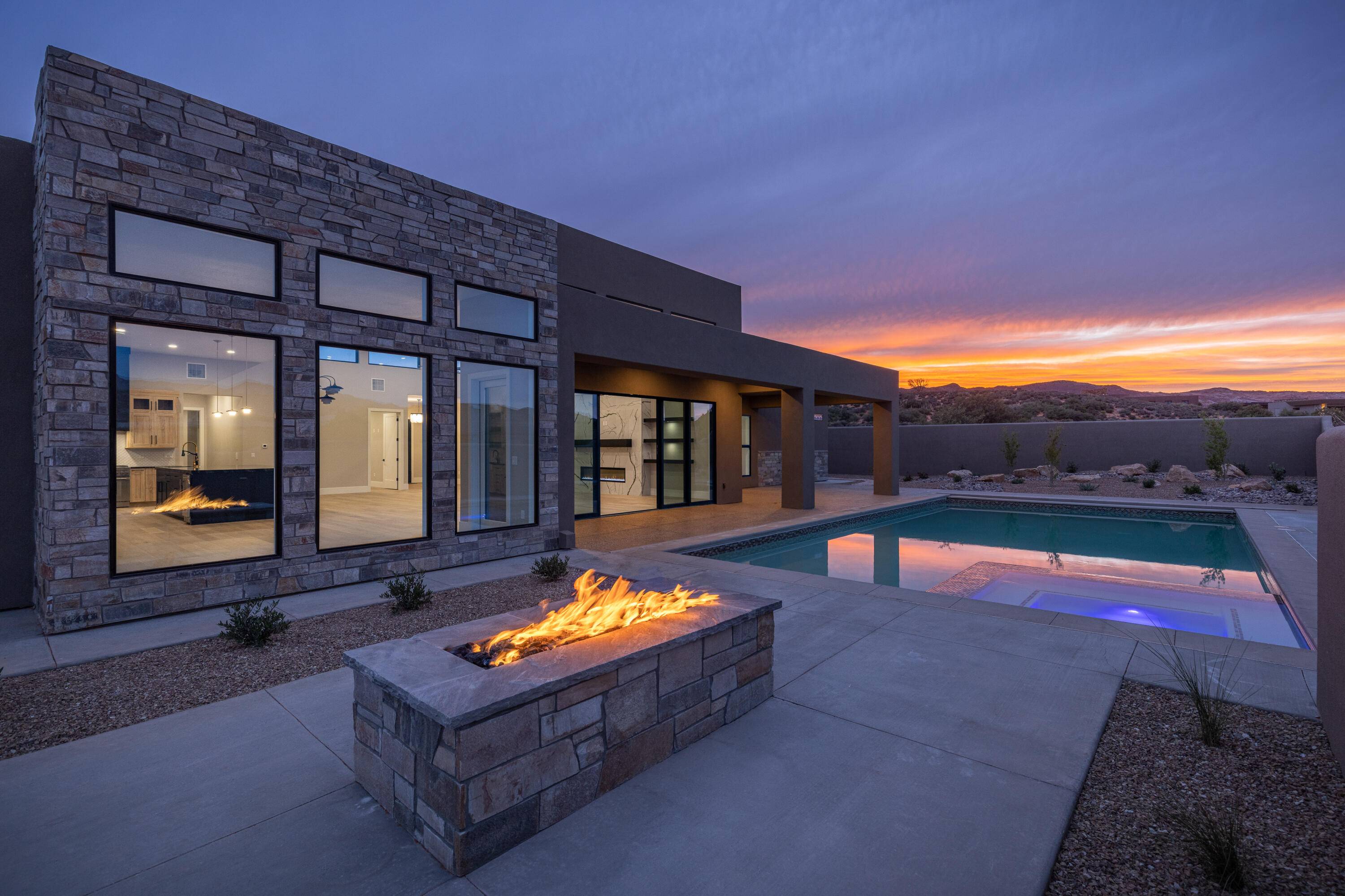 St George, UT 84770,4890 N Long Sky CIR