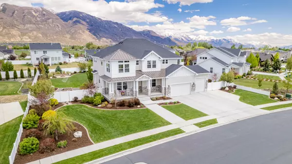 10242 N Yorkshire CIR, Highland, UT 84003