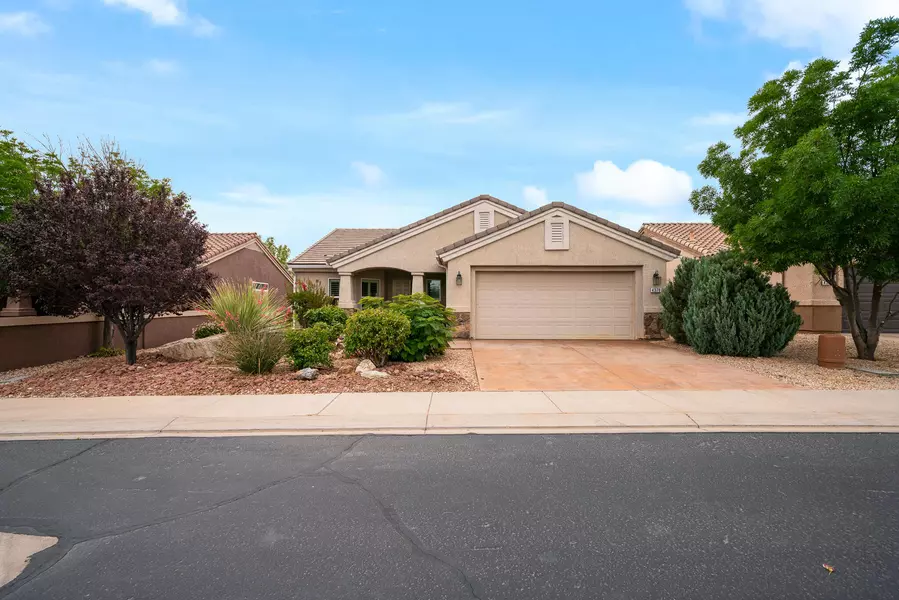 4379 S Victoria LN, St George, UT 84790