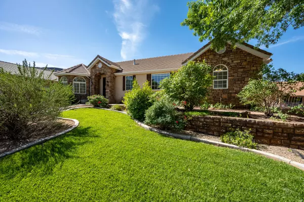 St George, UT 84770,1389 Pebble Creek DR