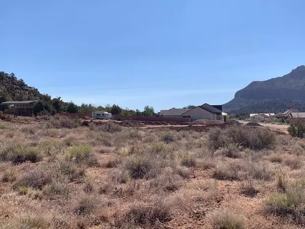 Apple Valley, UT 84737,872 E Smithsonian WAY