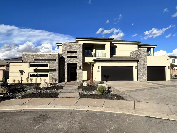 2667 E Poplar CIR, St George, UT 84790