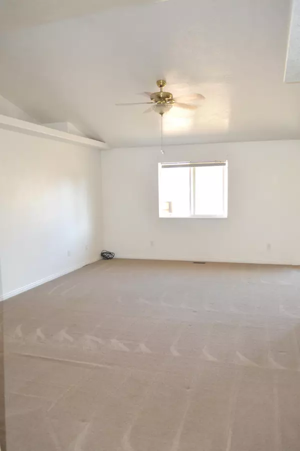 Richfield, UT 84701,624 E 700 N