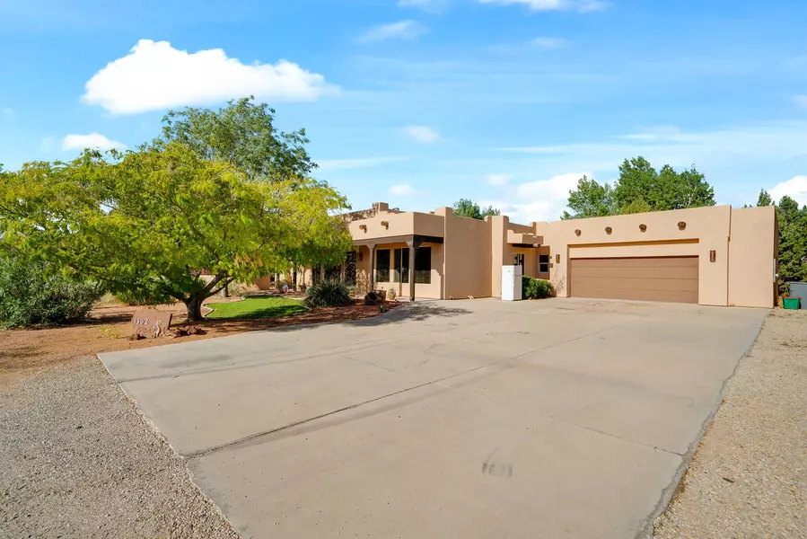1302 N Homespun DR, Leeds, UT 84746