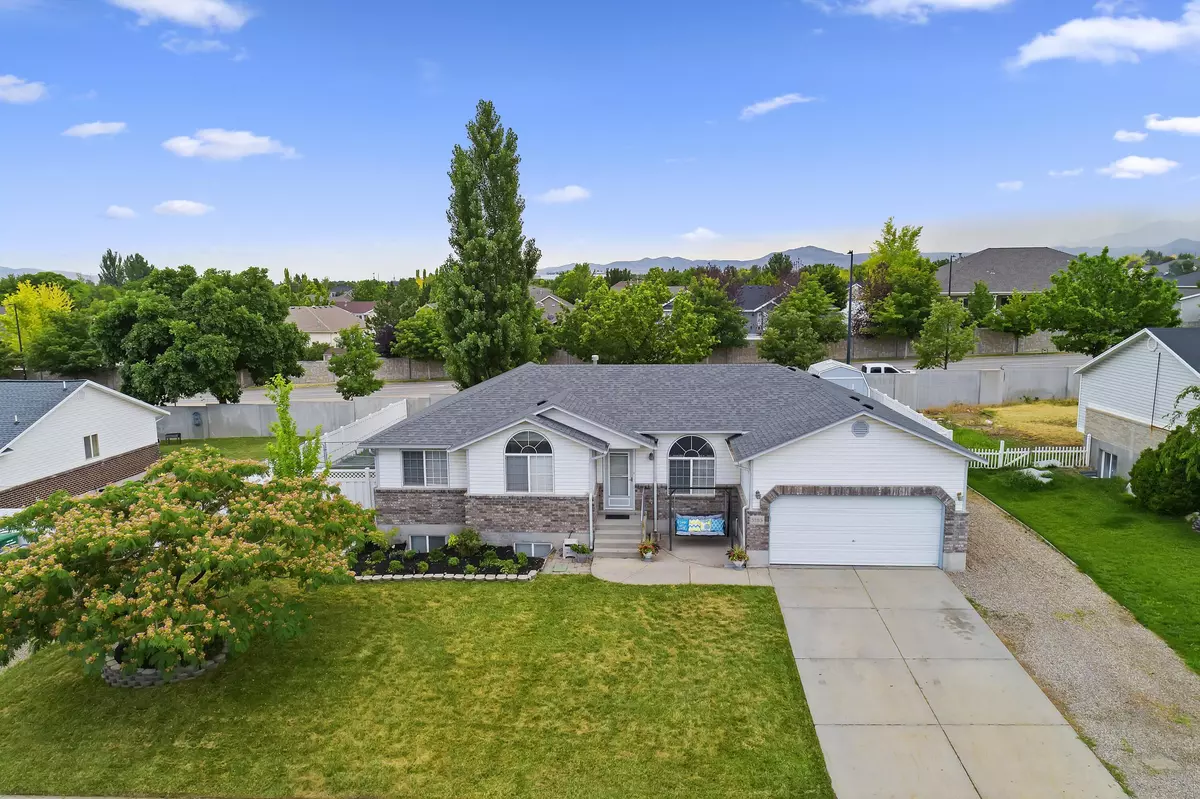 West Jordan, UT 84081,5105 W Rock Ridge LN