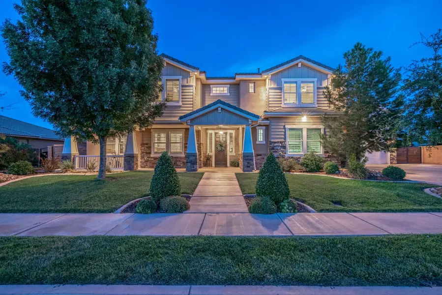 3333 S Castlefield DR, Washington, UT 84780