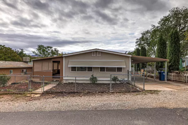 215 W 380 N, La Verkin, UT 84745