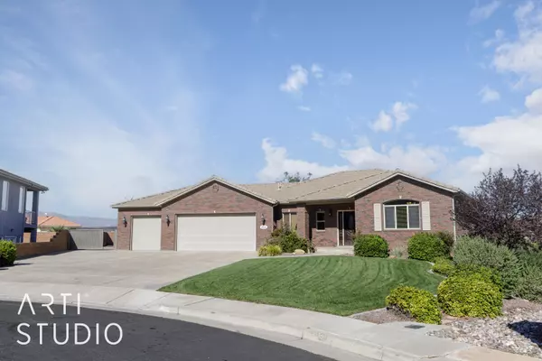 St George, UT 84790,1541 Boulder Cove CIR