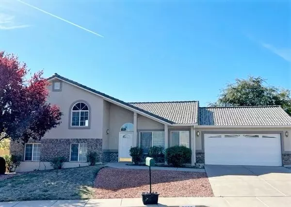 2882 E 350 N, St George, UT 84790