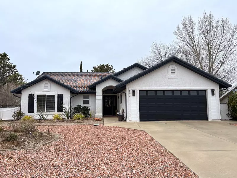 683 N 325 E, Hurricane, UT 84737