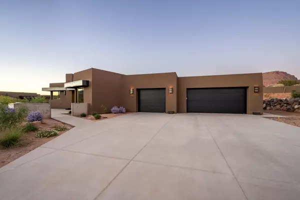 Ivins, UT 84738,736 Wild Indigo WAY