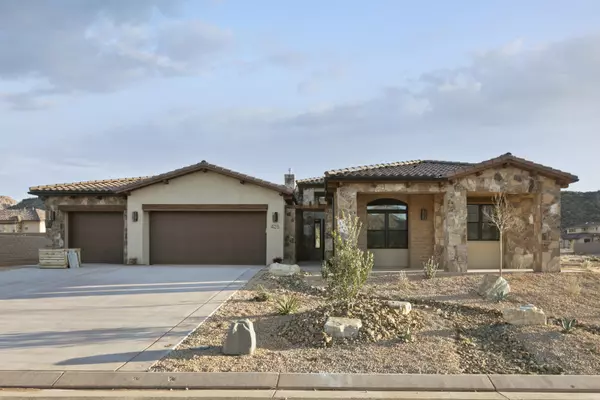 425 E Estrella Ridge DR, Virgin, UT 84779