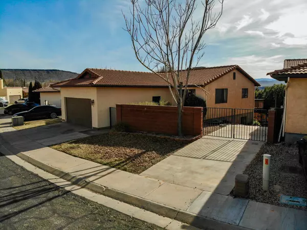 St George, UT 84770,585 N Westridge DR #22