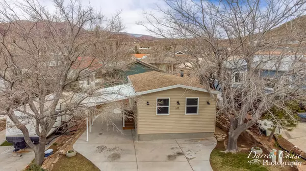 23 Mountain View, Harrisburg, UT 84737