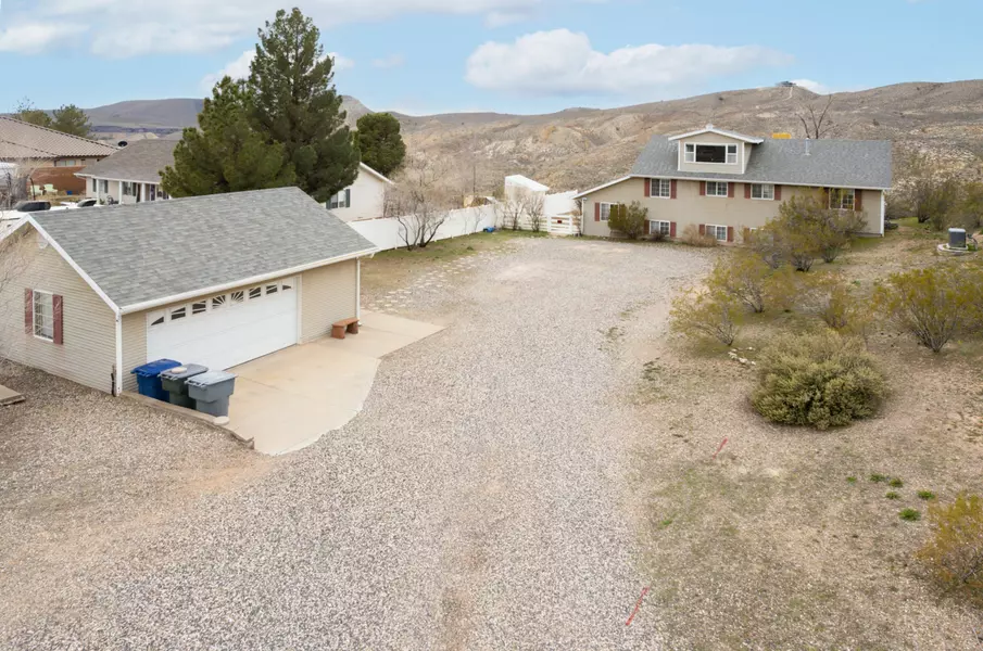 1656 S Ash Creek, Toquerville, UT 84774