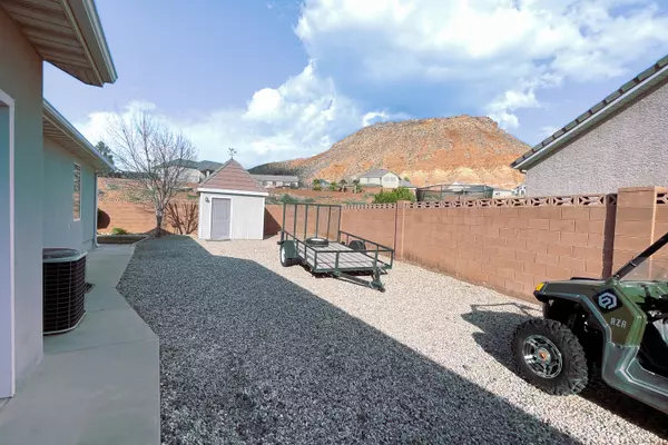 Washington, UT 84780,959 S White Sands DR