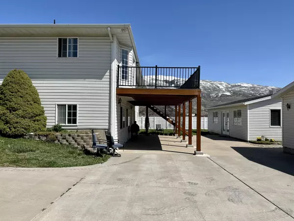 Farmington, UT 84025,881 W 500 S