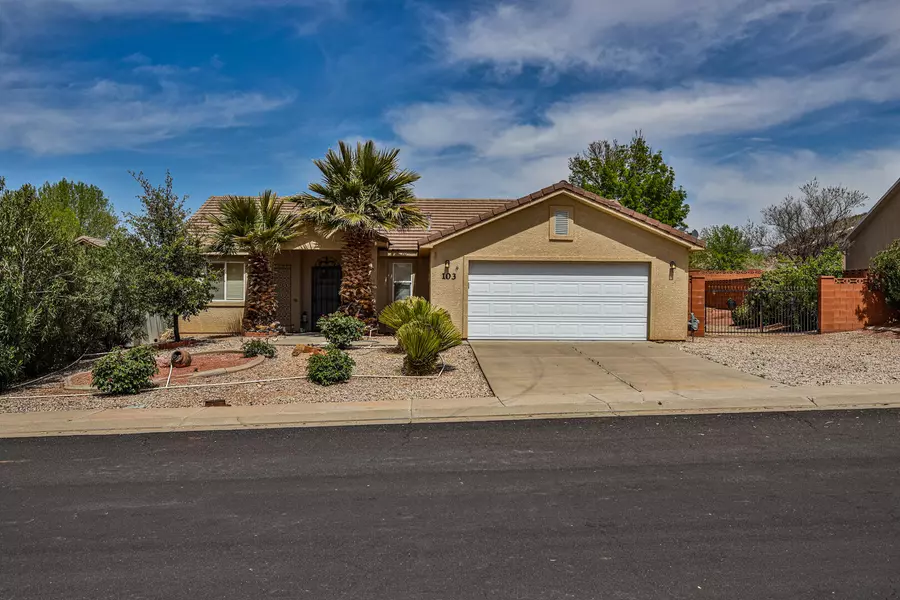 103 E 645 N, La Verkin, UT 84745