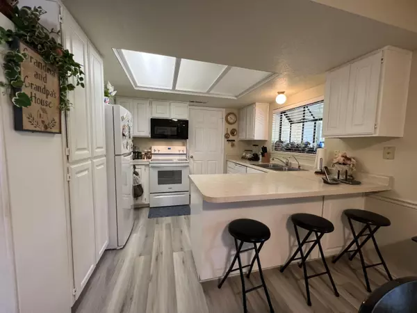 St George, UT 84790,1175 E 900 12