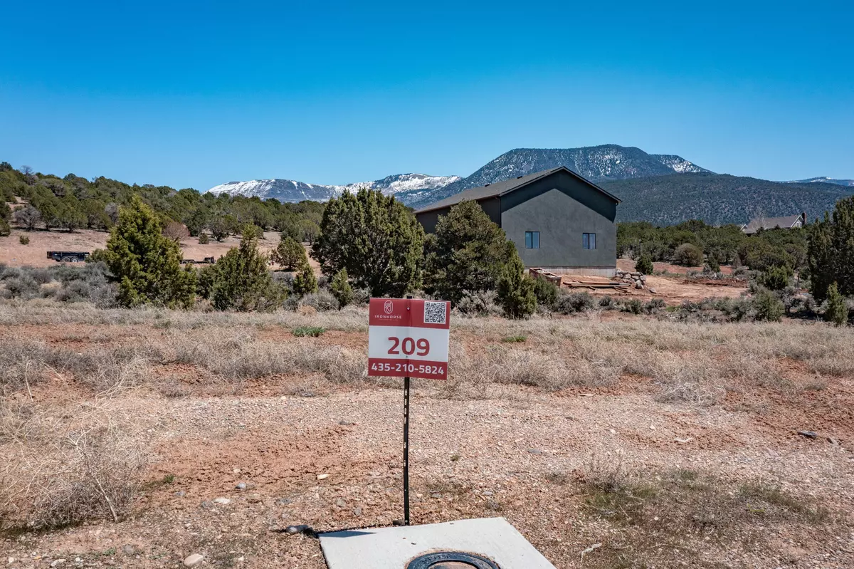 Cedar City, UT 84720,1933 S Oak Springs CIR