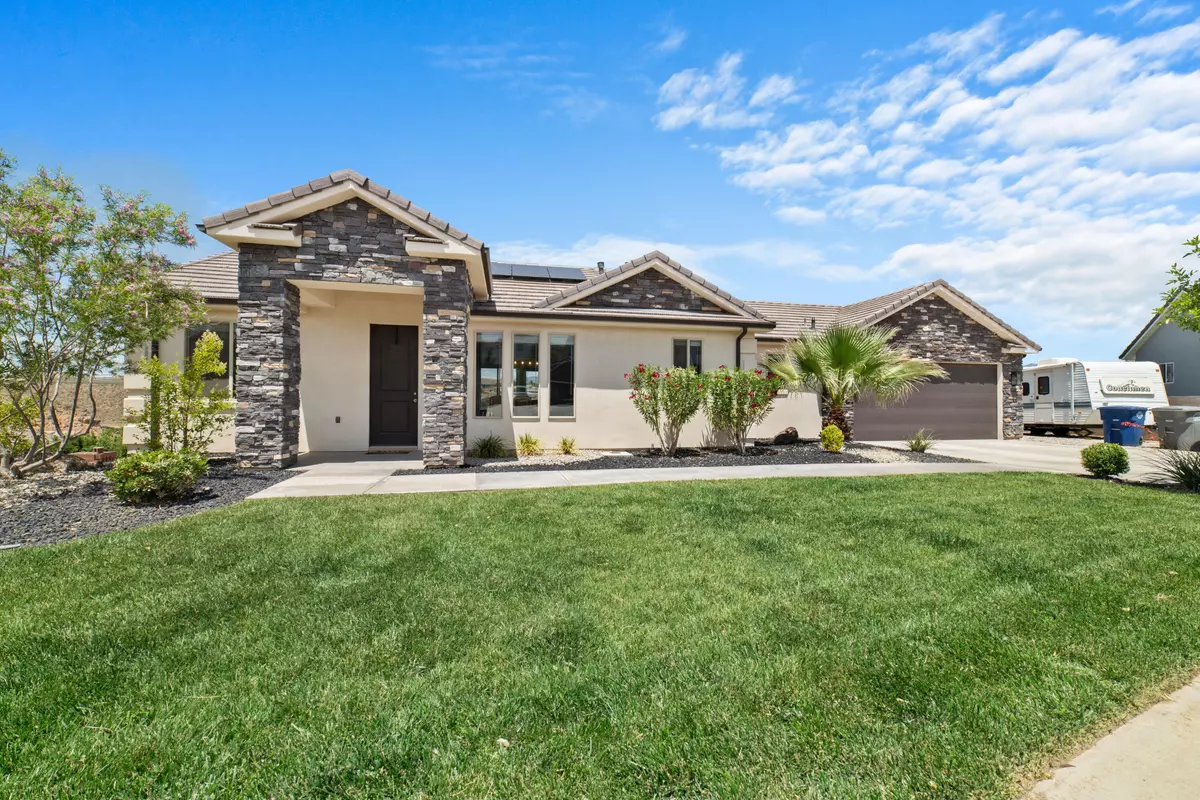 La Verkin, UT 84745,806 N 370 W