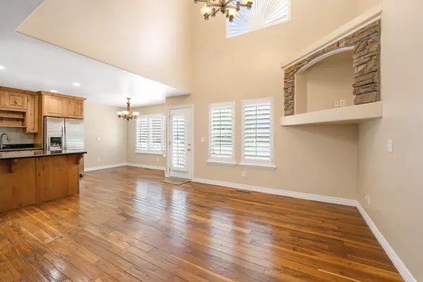 Midvale, UT 84047,7175 S Villa Place DR