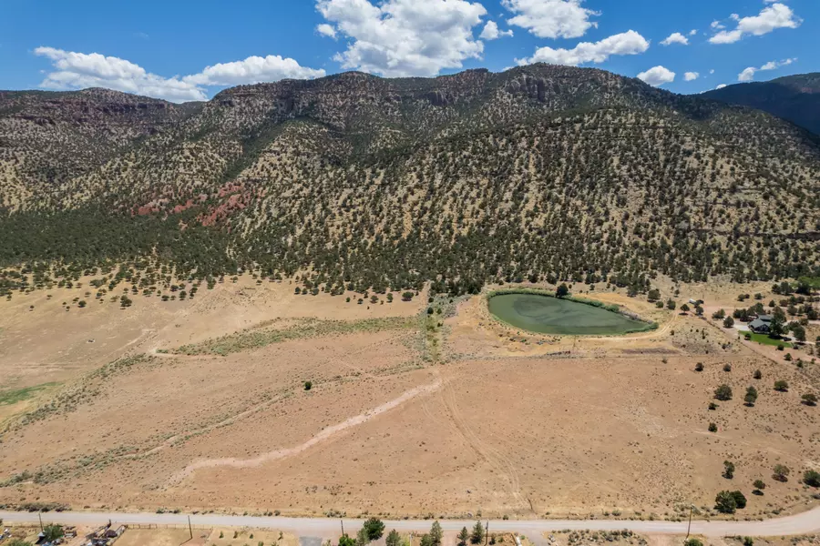 Center Red Creek Canyon RD, Paragonah, UT 84760