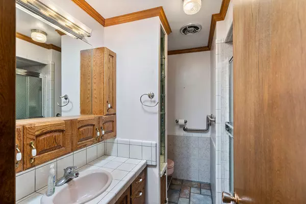 Centerville, UT 84014,480 E 200 S