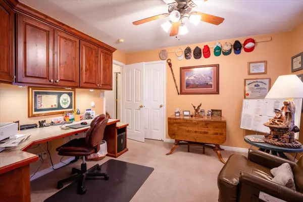 St George, UT 84770,1747 N 2500 W