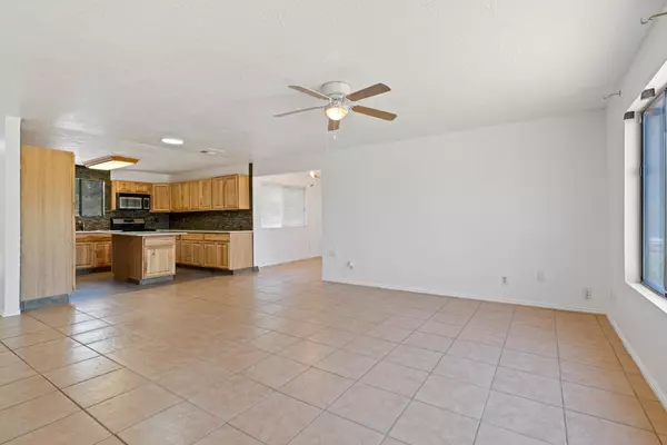 Apple Valley, UT 84737,855 N Paradise LN