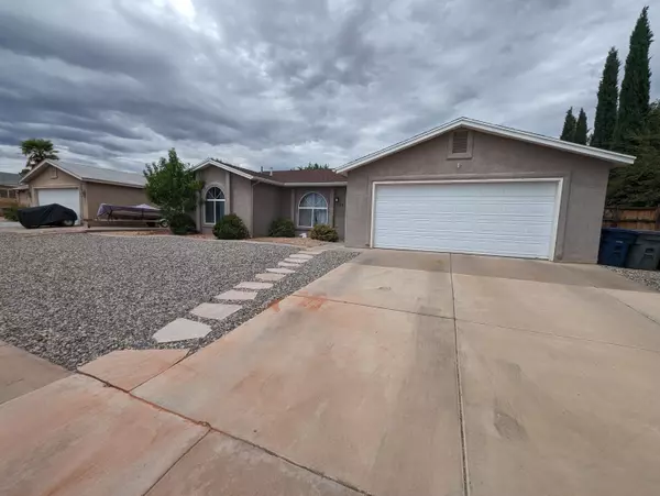 353 E 530 S, Ivins, UT 84738