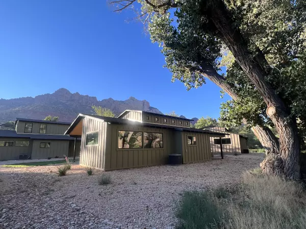 Springdale, UT 84767,1775 Zion Park 8