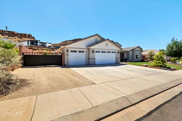 3264 E Maple Mountain DR, St George, UT 84790