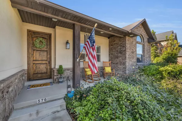 Draper, UT 84020,576 E Fox Farm PL