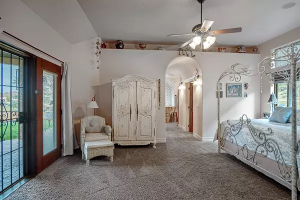 Kanarraville, UT 84742,2112 S Chekshani Cliffs