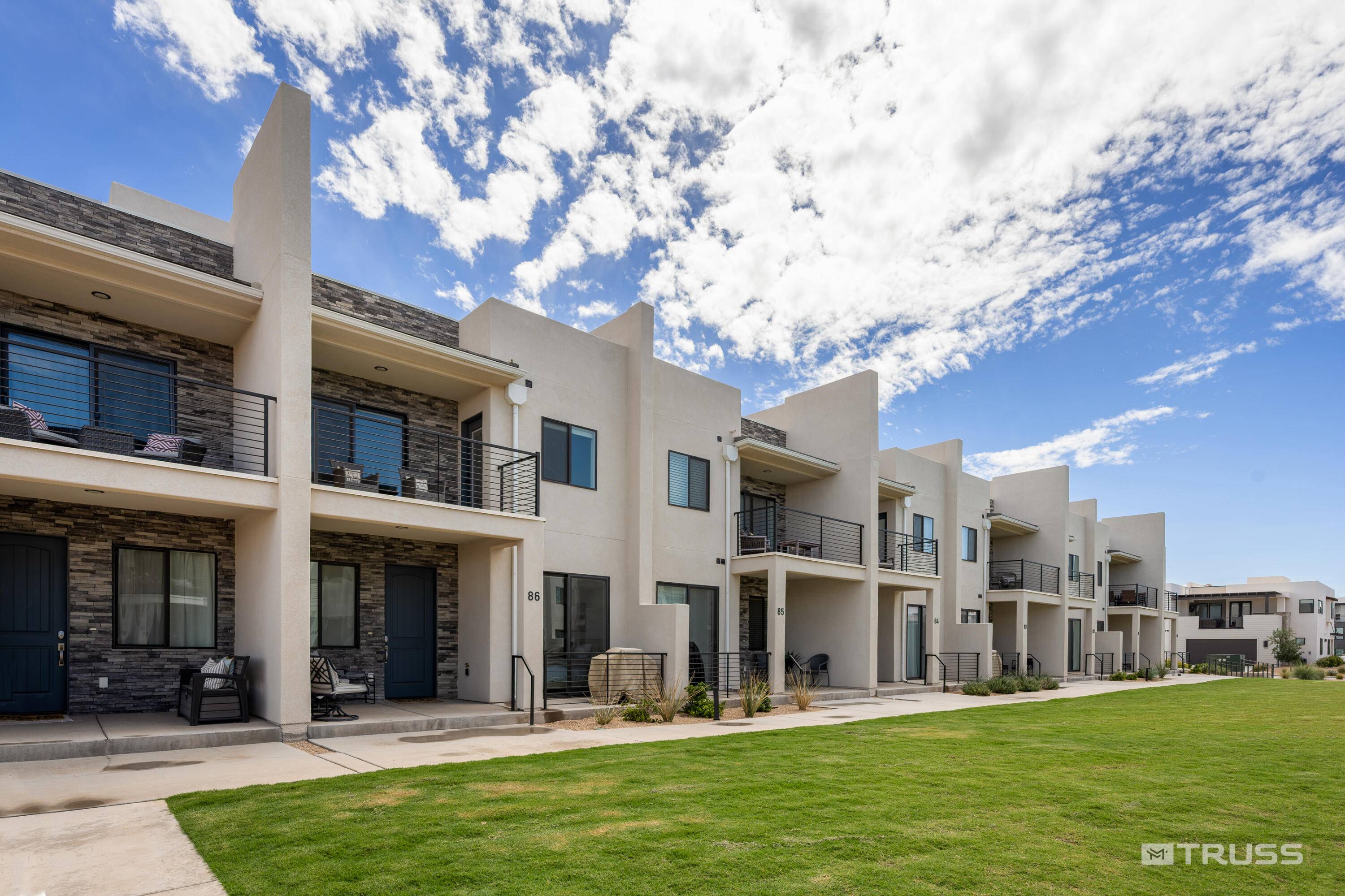 710 W Akoya Pearl #86, St George, UT 84790