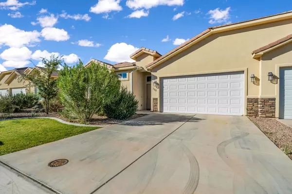 246 N 2585 W, Hurricane, UT 84737