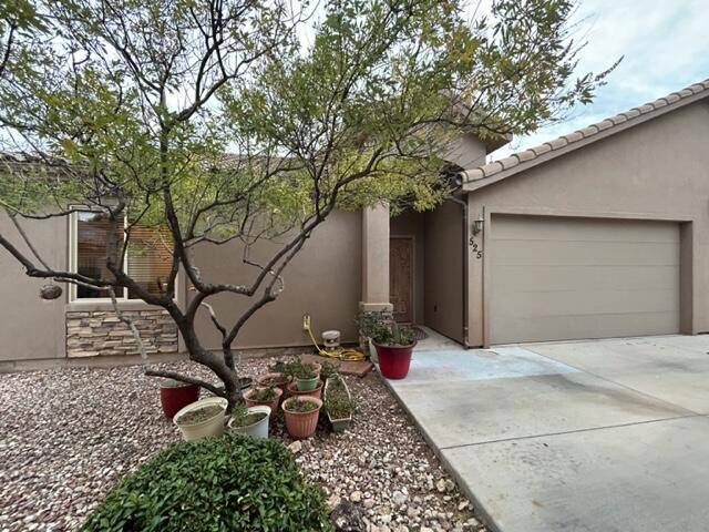 Hurricane, UT 84737,525 N 2480 W