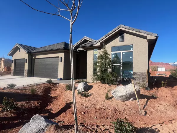 218 W Peaceful LN, Ivins, UT 84738