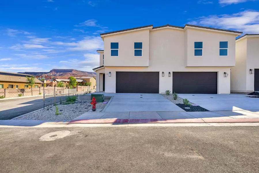 686 N 275 W 2, La Verkin, UT 84745