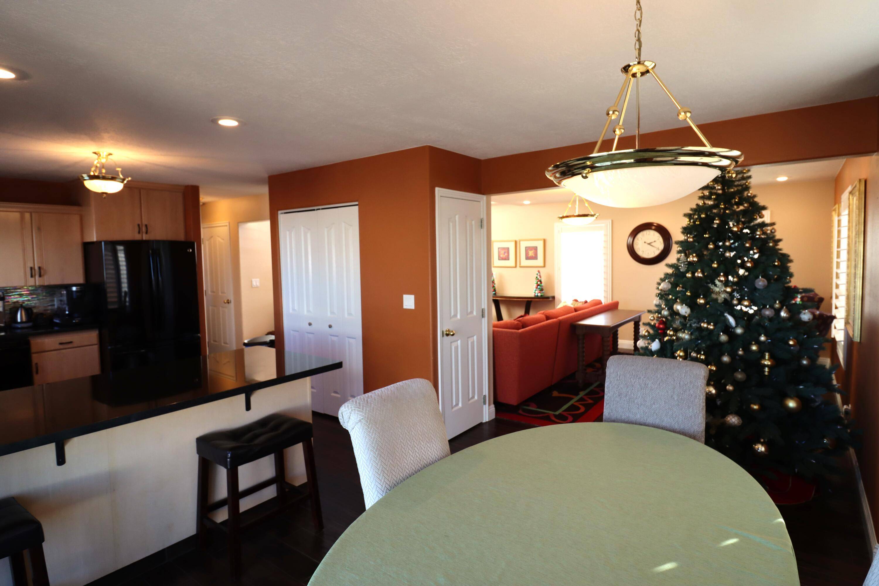 Parowan, UT 84761,411 E 400 N