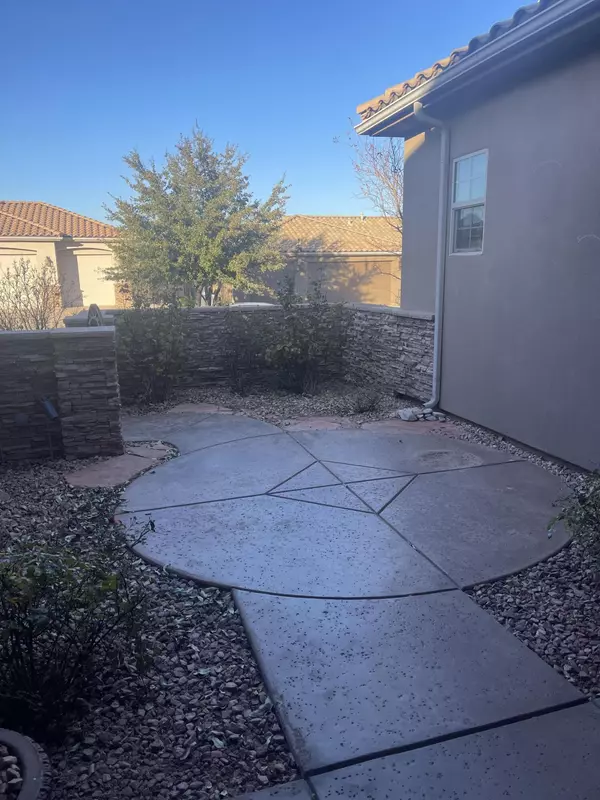 St George, UT 84770,1833 W Garnet Ridge CIR