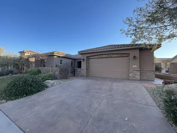 St George, UT 84770,1833 W Garnet Ridge CIR