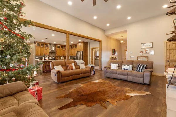 Kanarraville, UT 84742,716 N Old HWY 91