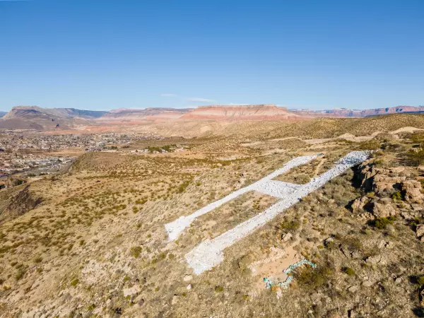 Hurricane, UT 84737,Home of the Hurricane H
