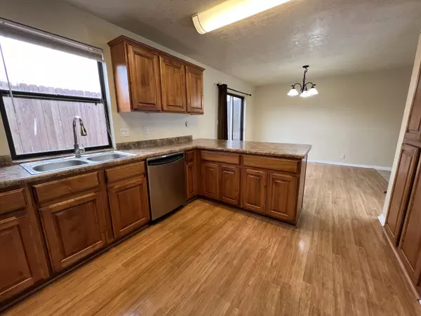 St George, UT 84770,376 E 300 S 9